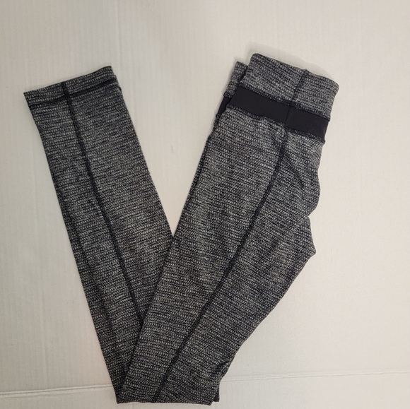 Lululemon Leggings Sz 4 Tweed Style Mid Rise 32.5" Heather Gray Herringbone - Picture 1 of 9
